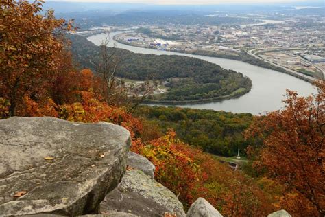 Chattanooga-overlooking Tenn. River | Shutterbug