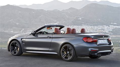 2017 BMW M4 Convertible review