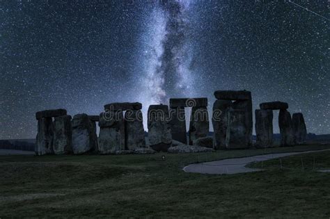 174 Stonehenge Night Stock Photos - Free & Royalty-Free Stock Photos ...