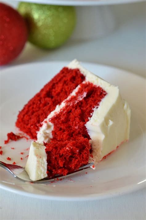 Red Velvet Cake with Cream Cheese Frosting - Life In The Lofthouse