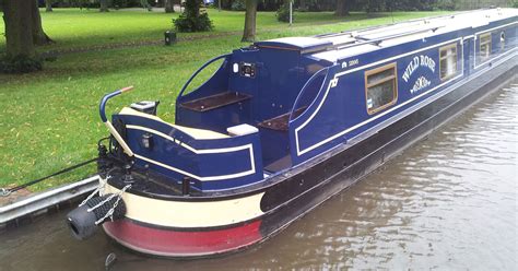 Narrowboat & Canal Stern Options | Traditional, Semi-Trad, Cruiser ...