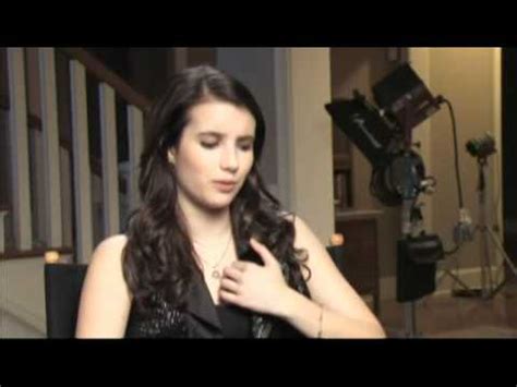 Scream 4 Interview - Emma Roberts - YouTube