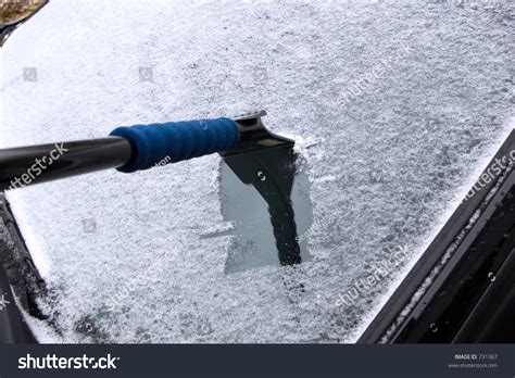 Removing Frost From Car Window Stock Photo 731367 : Shutterstock