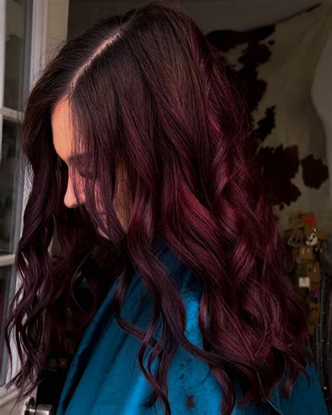 50+ Vibrant Fuchsia Hair Color Ideas For Any Hair Length