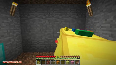 Infinity Gauntlet Mod 1.8.9/1.7.10 (The Strongest Minecraft Weapon Ever) - 9Minecraft.Net