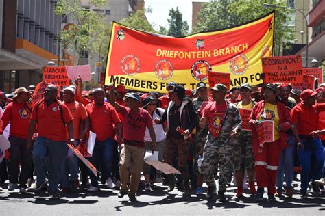 South Africa: Thousands of workers support national strike | IndustriALL