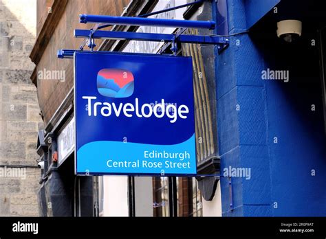 Travelodge hotel sign, Central Rose Street, Edinburgh Scotland Stock Photo - Alamy