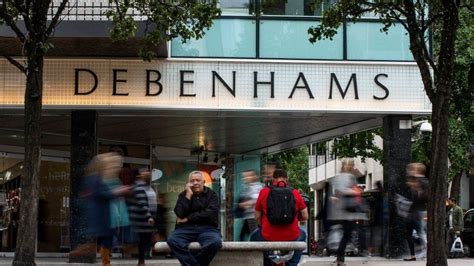 Ashley votes to remove Debenhams bosses from board - BBC News