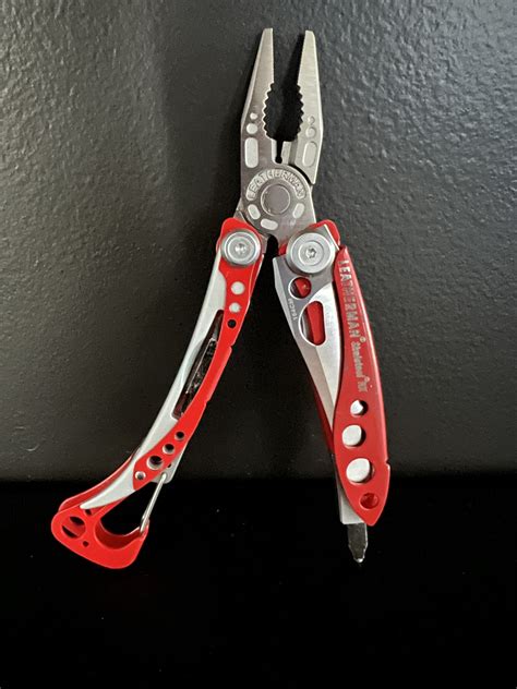 Leatherman Skeletool RX - UsedMultiTool.com