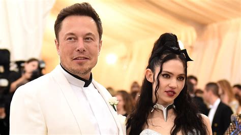 Elon Musk's wife Grimes was hospitalized for panic attack after pair made 'SNL' debut - Hot News ...