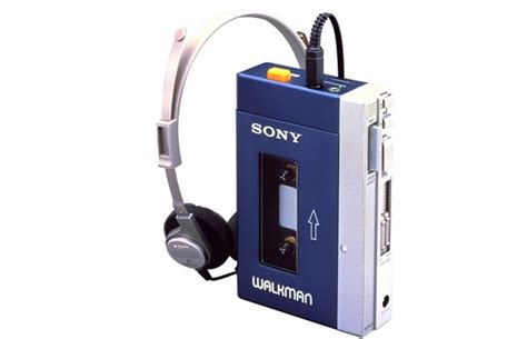 Sony Walkman TPS-L2 - The 80 Best Gadgets of the '80s | Complex