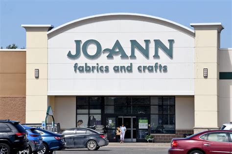 Sault's JoAnn Fabrics and Crafts not shutting down, manager insists - SooLeader