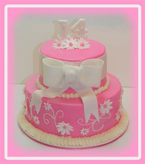 Daisy Birthday Cake - CakeCentral.com