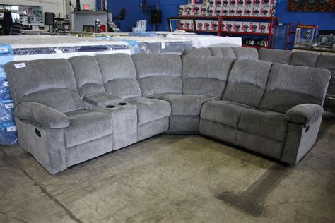 GREY RECLINING SECTIONAL SOFA WITH CONSOLE/CUP HOLDERS - Able Auctions