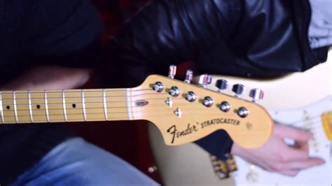 Squier vs Fender - YouTube