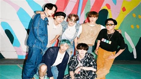 Korean boy band BTS tops Billboard Hot 100 chart with new song ‘Dynamite’