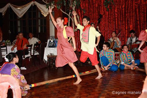 i heart manila: traditional filipino folk dance - tinikling