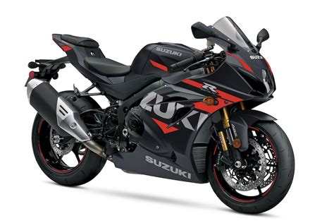 2021 Suzuki GSX-R 1000R - SportBikes Inc Magazine