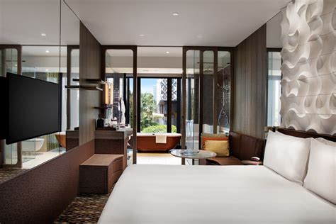 Crowne Plaza Changi Airport adds 243 New Business Rooms - World's Best Airport Hotel — The ...