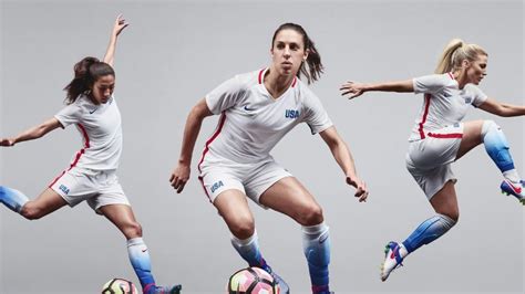 US Women's Soccer Team debuts new uniforms