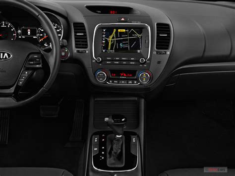 2017 Kia Forte: 150 Interior Photos | U.S. News