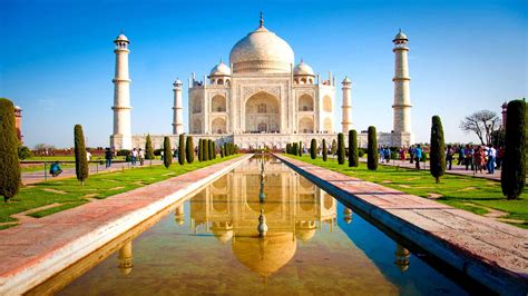 Top 10 Most Visited Tourist Places in India - Popular Attractions