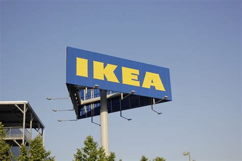 IKEA sign | Erie Basin Park at IKEA, Red Hook, Brooklyn. Sto… | Flickr