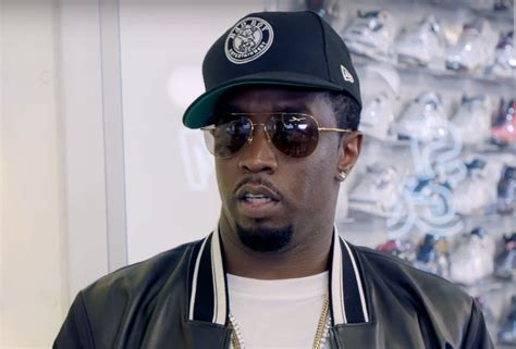 Diddy Goes Sneaker Shopping - Sneaker Bar Detroit