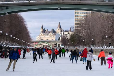 The Rideau Canal Skateway: How can we promote resilience in the face of ...