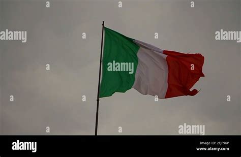 Colors of milan Stock Videos & Footage - HD and 4K Video Clips - Alamy