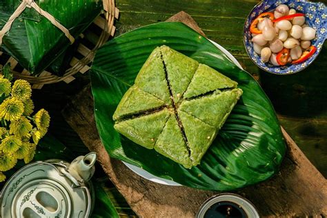 Banh Chung: A typical dish of Vietnamese culinary art