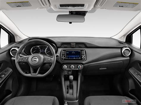 2023 Nissan Versa: 33 Interior Photos | U.S. News