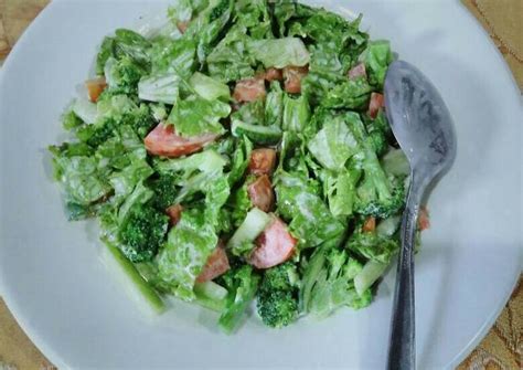 Resep Salad selada simple oleh Chika Pebri - Cookpad