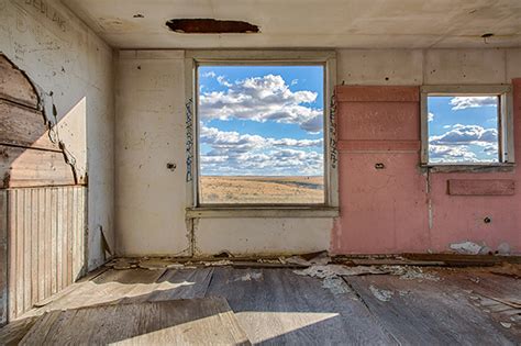 Abandoned Room with a View - Feature Shoot