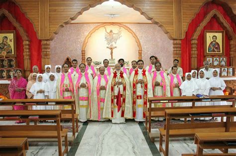 The Saint Thomas Christians, the Syro Malabar Church, India | Église, Chrétien