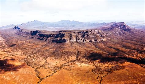 The Flinders Ranges' Wilpena Pound | Australian Traveller