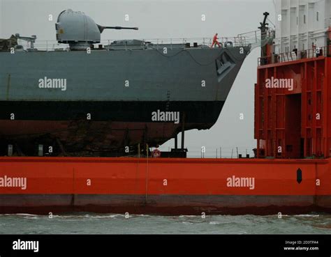 Hms nottingham hi-res stock photography and images - Alamy