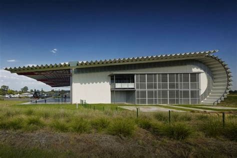 modern airplane hangar - Google Search Aircraft Hanger House, Aircraft ...