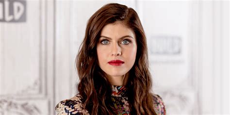 'The Queen of Hearts': Alexandra Daddario Showered with Compliments on ...