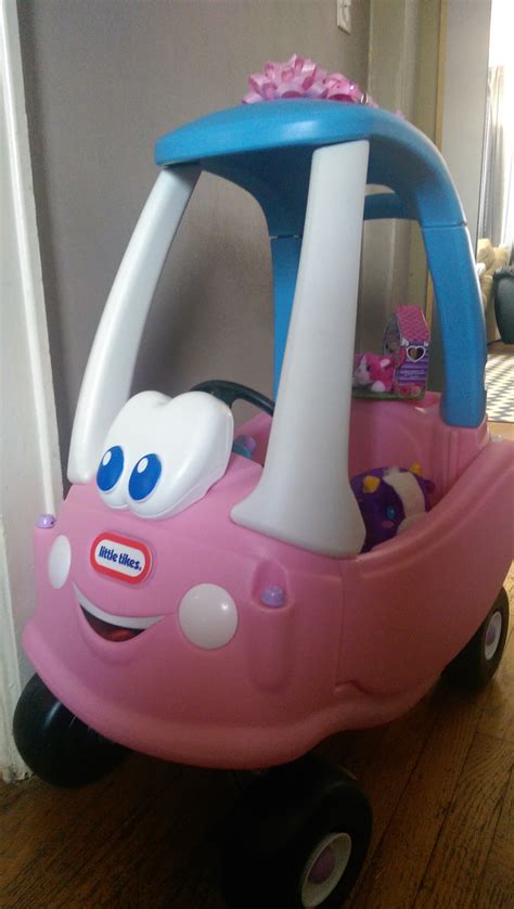 Little Tikes Princess Cozy Coupe review - theITbaby