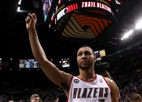 Trail Blazers Brandon Roy Forced Into Early Retirement