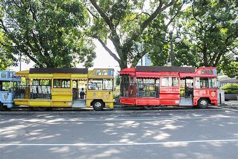 Foto : Jadwal Bandros Bandung, Bisa Keliling Kota Naik Bus Wisata