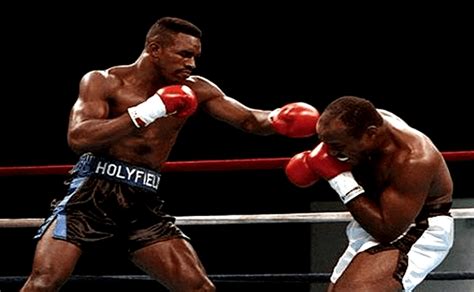 Evander Holyfield boxed Dwight Muhammad Qawi 36 years ago on 5th December 1987