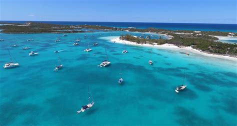 Bahamas. Sailing Exumas. - Navigator Travel