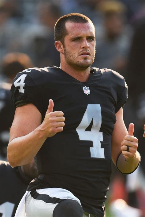 derek carr | Raiders football, Oakland raiders football, Raiders players