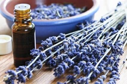 How to make massage oil at home. | Beauty and Everything Else