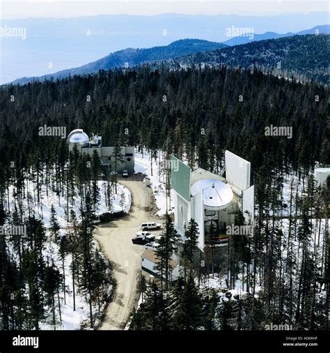 Mount graham international observatory hi-res stock photography and images - Alamy