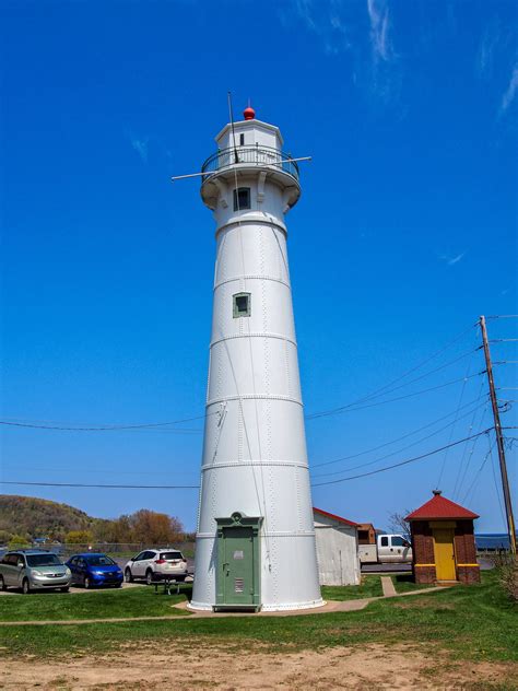 US part of Great Lakes - Michigan / Munising Range Front lighthouse - World of Lighthouses