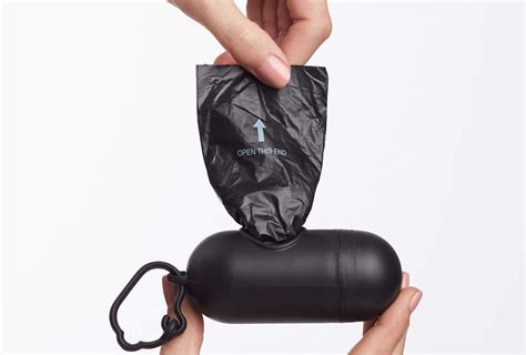 This Amazon deal on dog poop bags is the s**t! Get 900 bags for $8.83 – BGR