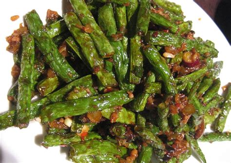 Stir-Fried Long Beans, Chinese Style | Asia Society